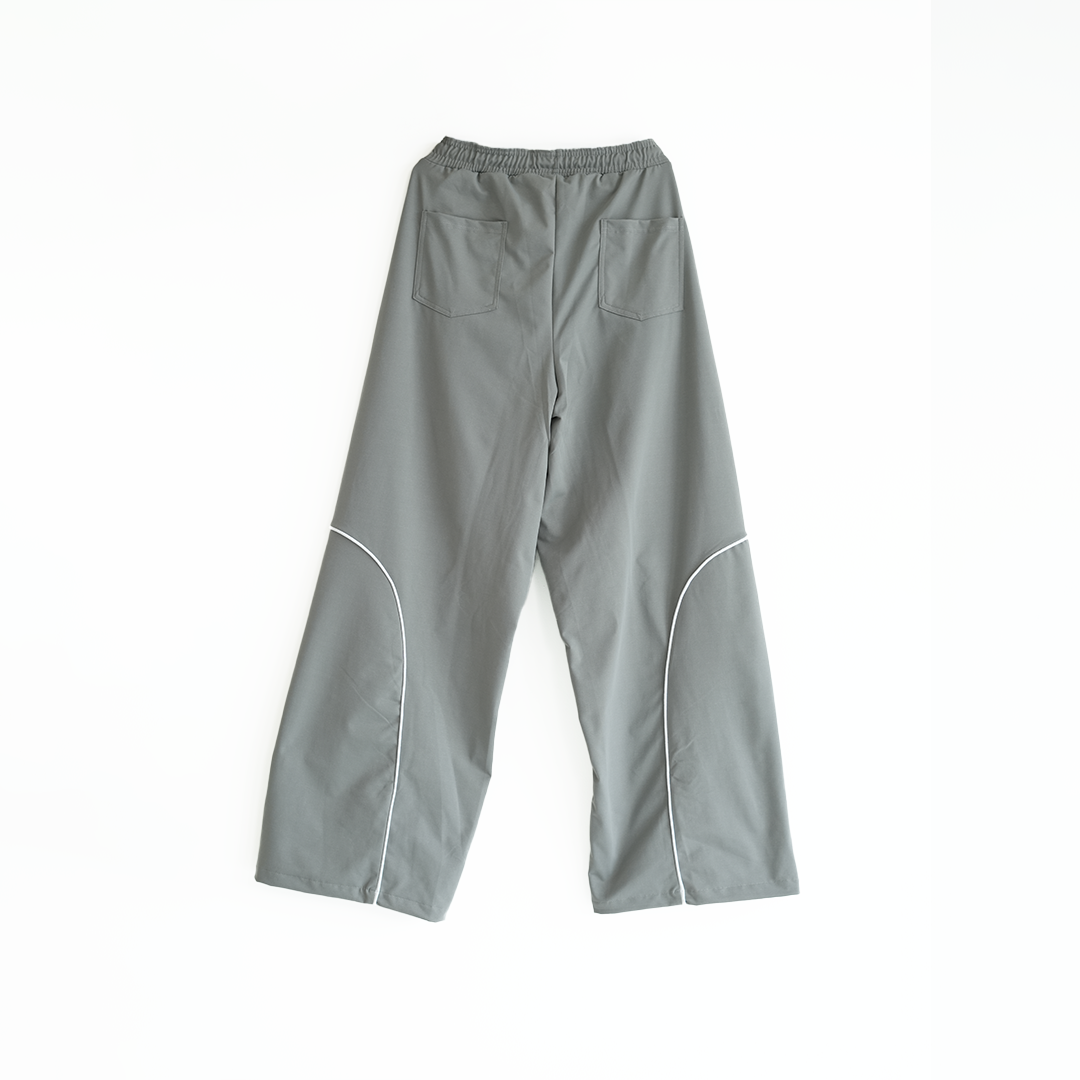 WIDE-LEG TROUSERS